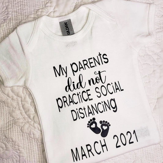 Pregnancy Annoncement Onesie